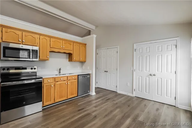 $1,785 | 1800 Field Drive, Jeffersonville, IN 47130