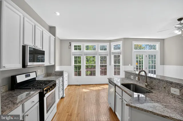 $3,100 | 25402 Herring Creek Drive, Chantilly, VA 20152