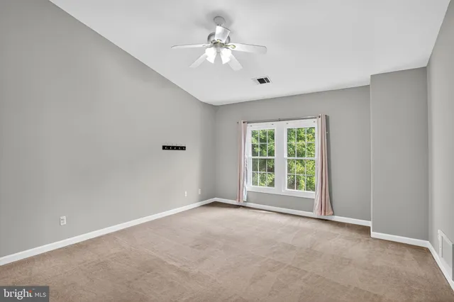 $3,100 | 25402 Herring Creek Drive, Chantilly, VA 20152