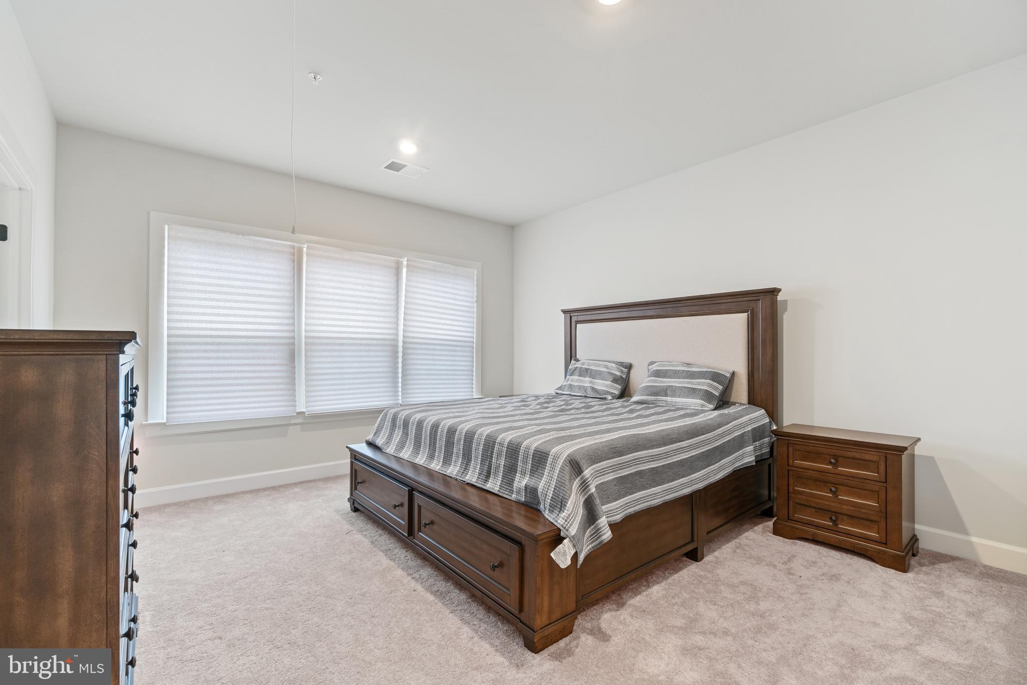 6547 Clubhouse Boulevard Laurel, MD 20708 - Photo 39 of 54 Bedroom