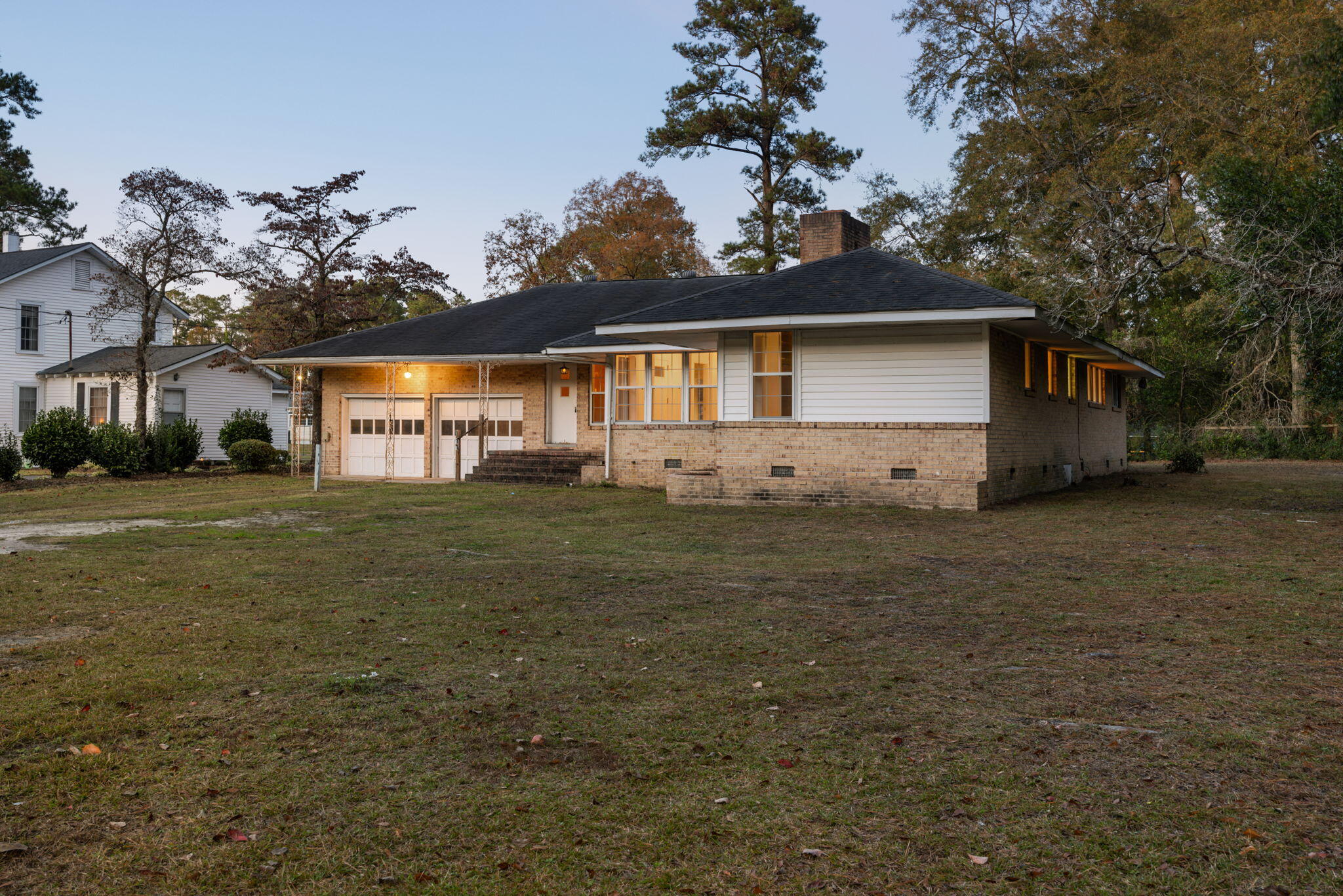 8115 Old State Road Holly Hill, SC 29059 - Photo 3 of 27 Front Yard