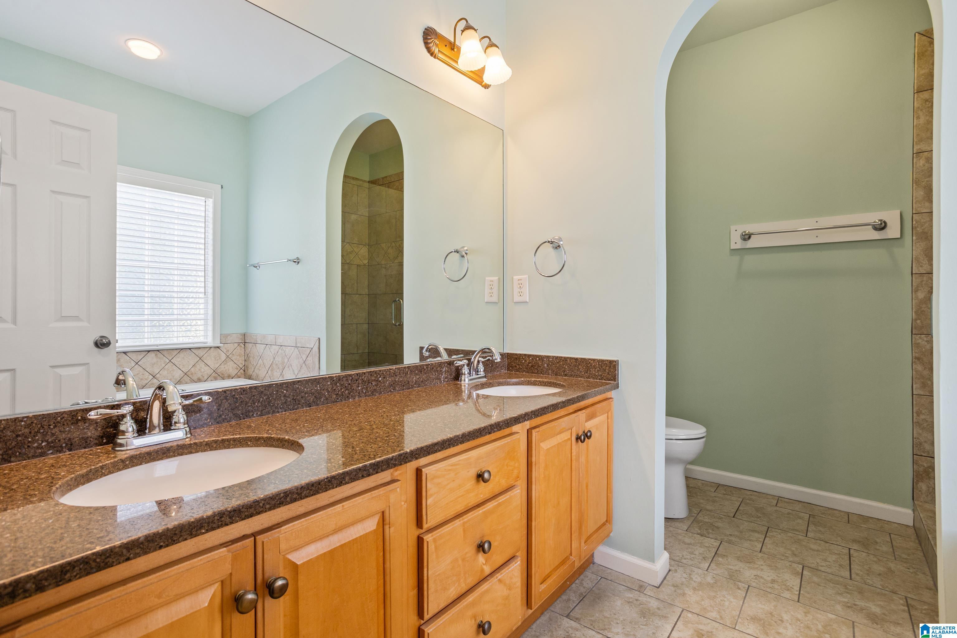 218 Nottingham Drive Calera, AL 35040 - Photo 19 of 53