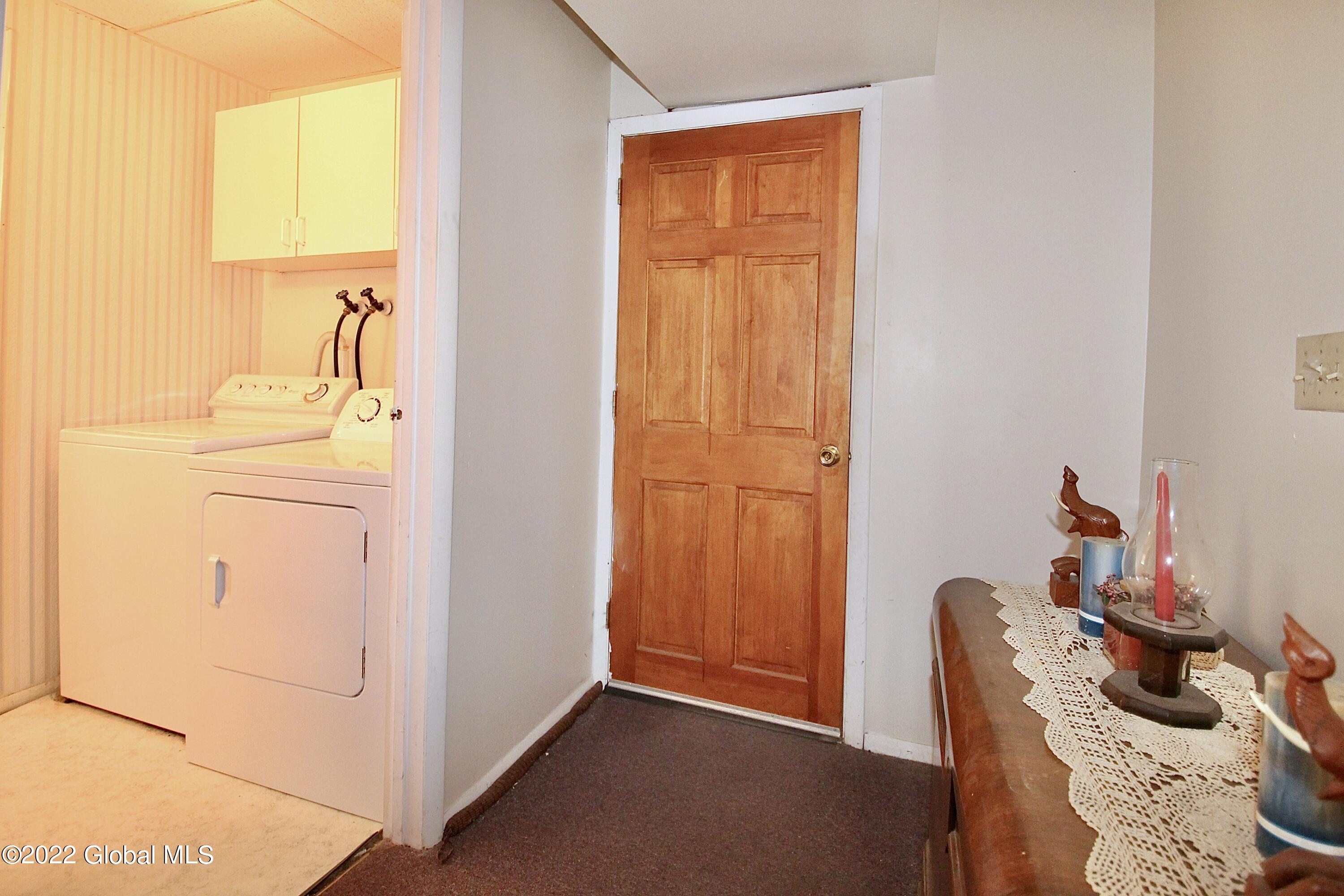 1200 Kings Road Colonie, NY 12303 - Photo 27 of 45 IMG_6407