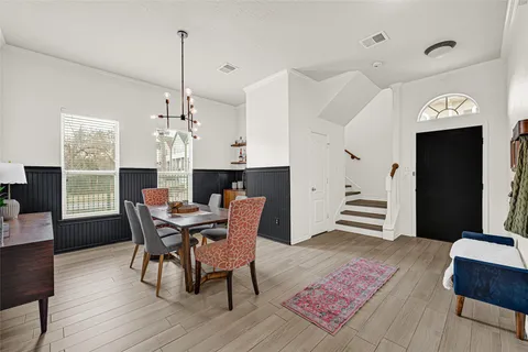 $439,000 | 2602 Shady Acres Court, Houston, TX 77008