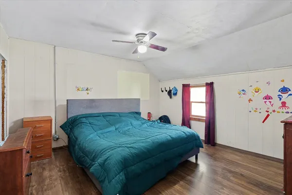 $68,500 | 136 East Ohio Street, Sibley, IL 61773