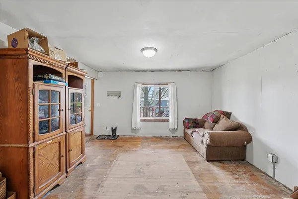 $68,500 | 136 East Ohio Street, Sibley, IL 61773