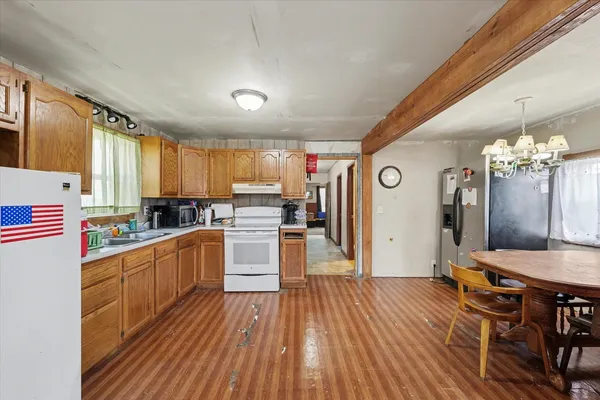 $68,500 | 136 East Ohio Street, Sibley, IL 61773