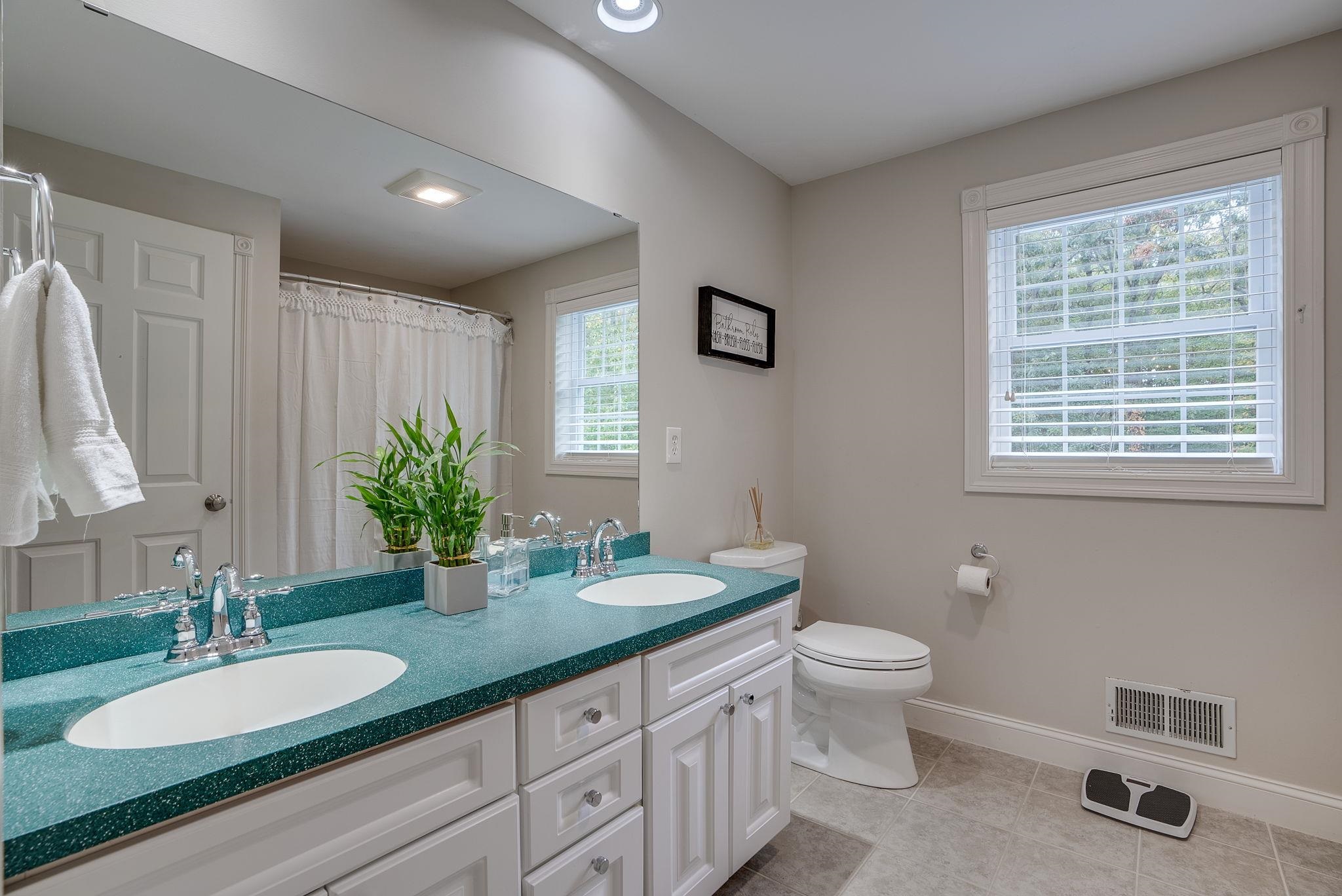 44 Mill Road North Hampton, NH 03862 - Photo 16 of 40