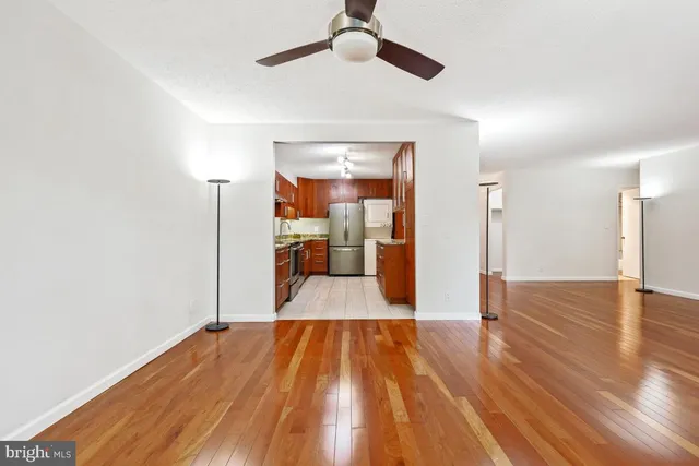 a view of an empty room and window