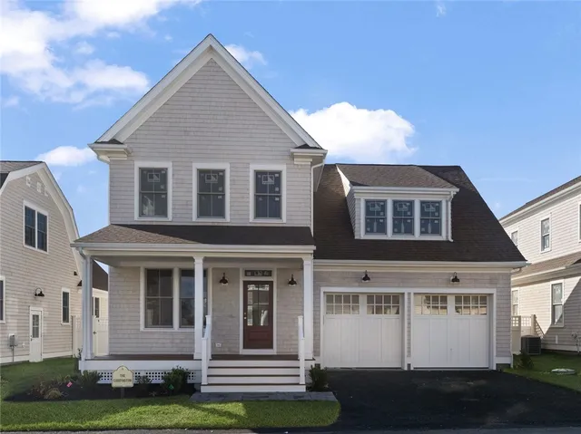 $1,799,000 | 8 Lookout Lane, Portsmouth, RI 02871