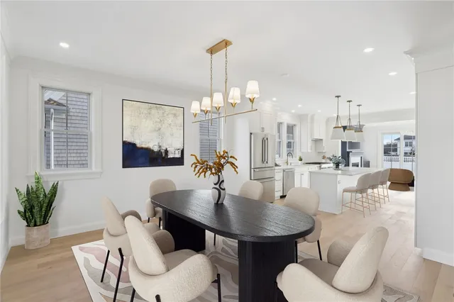 $1,799,000 | 8 Lookout Lane, Portsmouth, RI 02871