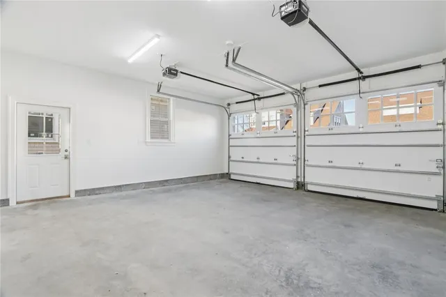 $1,799,000 | 8 Lookout Lane, Portsmouth, RI 02871