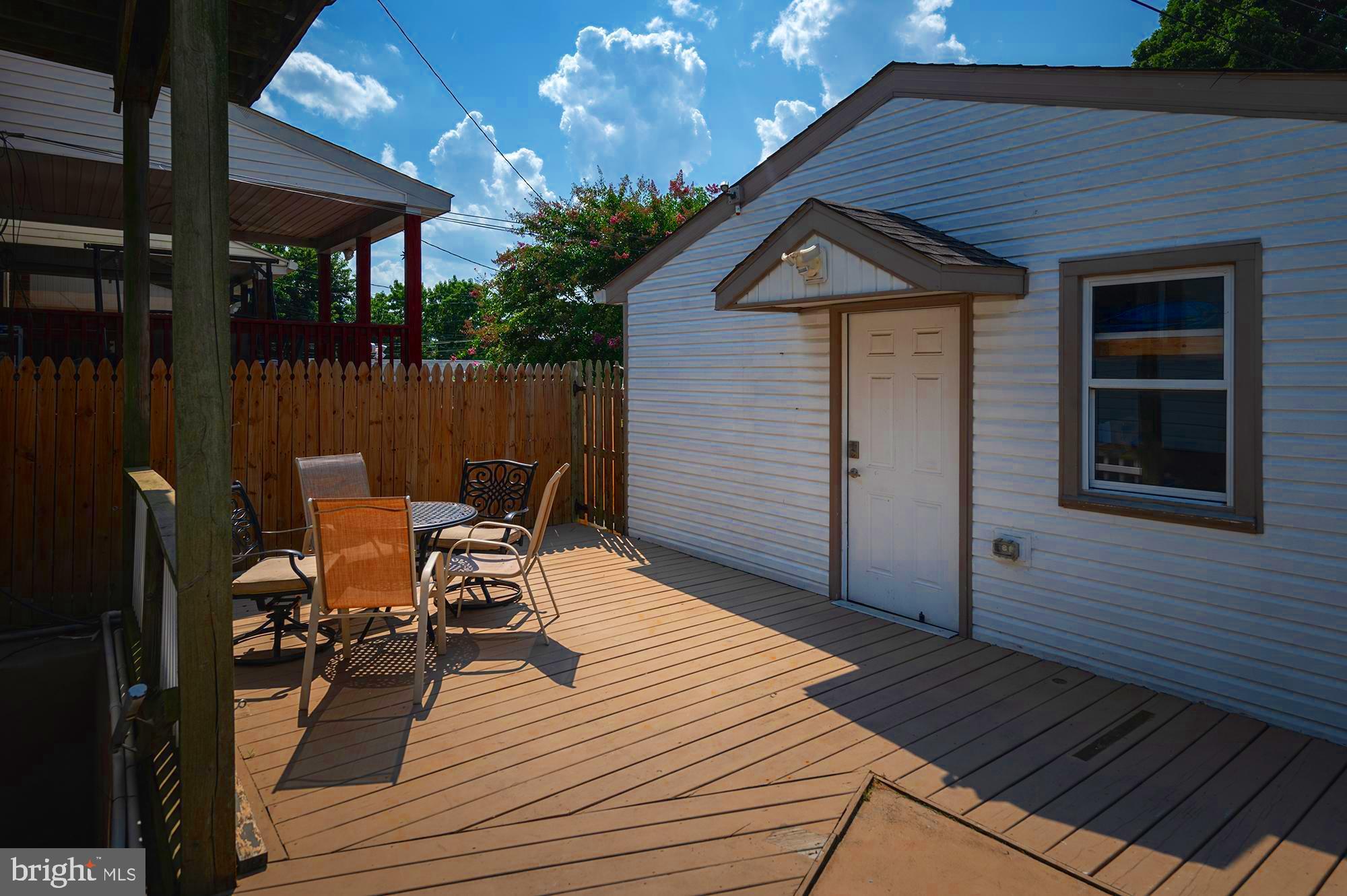 7301 Berkshire Road Baltimore, MD 21224 - Photo 17 of 20 Gallery Image 17