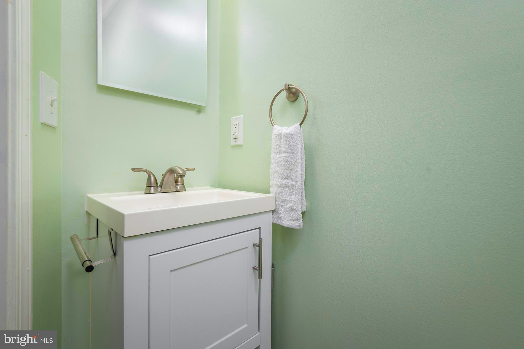 7301 Berkshire Road Baltimore, MD 21224 - Photo 9 of 20 Gallery Image 9