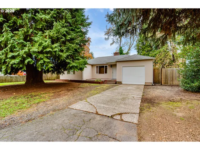 $328,500 | 630 Harold Street, Eugene, OR 97402