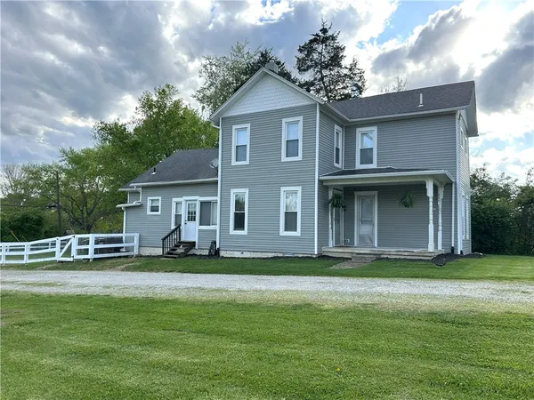 $325,000 | 4267 West Franklin Street, Bellbrook, OH 45305