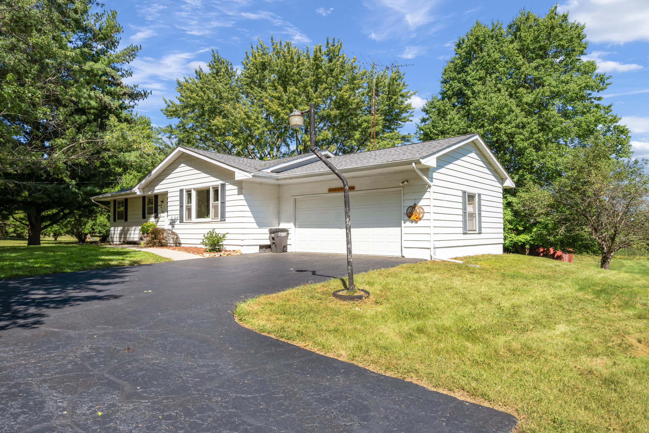 7202 Sears Road Horton, MI 49246 - Photo 3 of 30 3