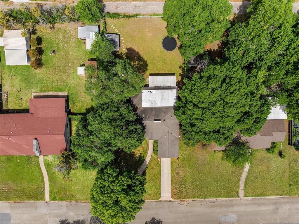 3223 Live Oak Avenue Waco, TX 76708 - Photo 36 of 40