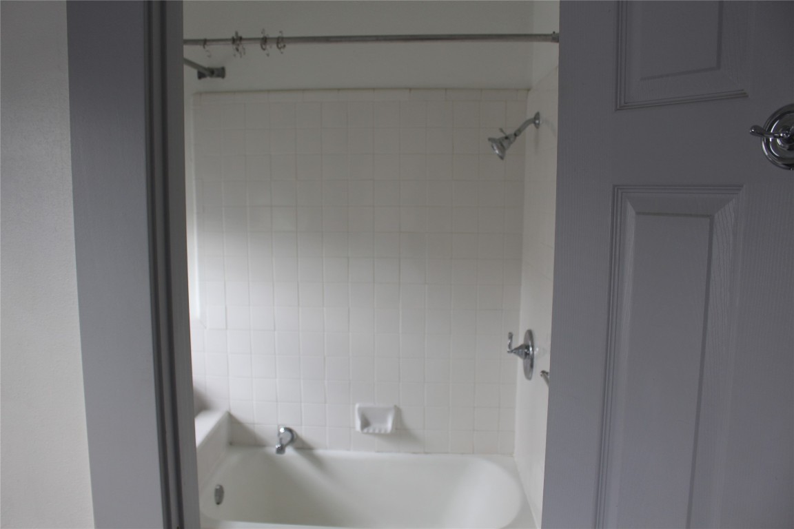 3006 Duval Street, Unit 2 Austin, TX 78705 - Photo 10 of 20