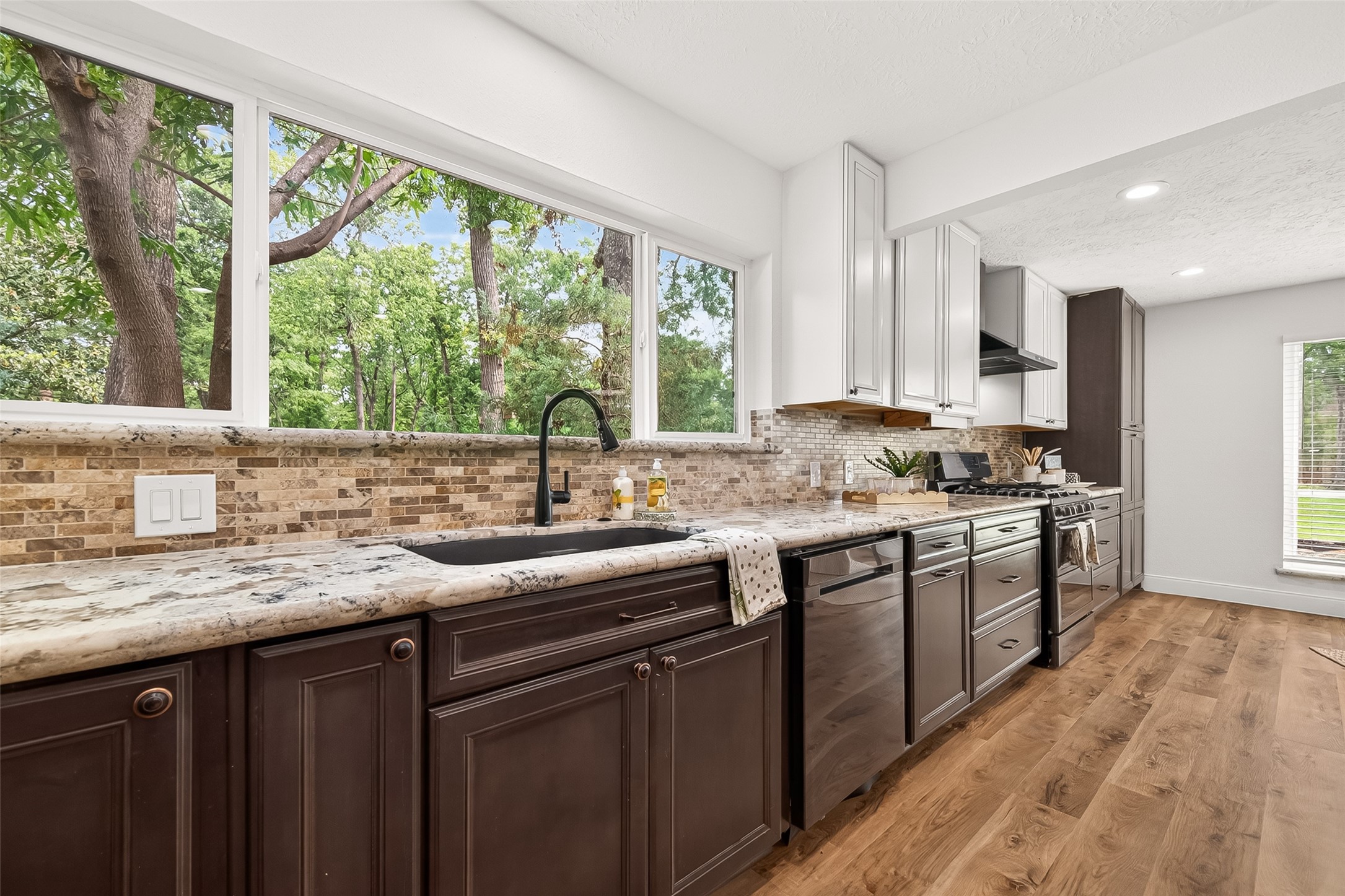 25915 Maplewood Drive Spring, TX 77386 - Photo 15 of 50