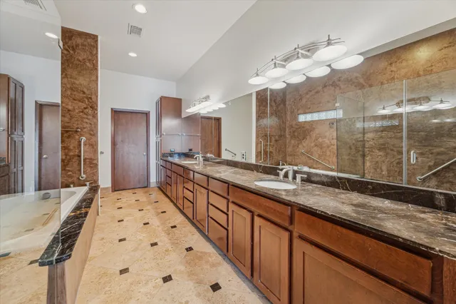 $724,000 | 1533 Nevada Street, Houston, TX 77006