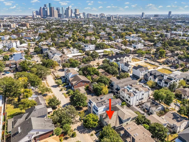 $724,000 | 1533 Nevada Street, Houston, TX 77006