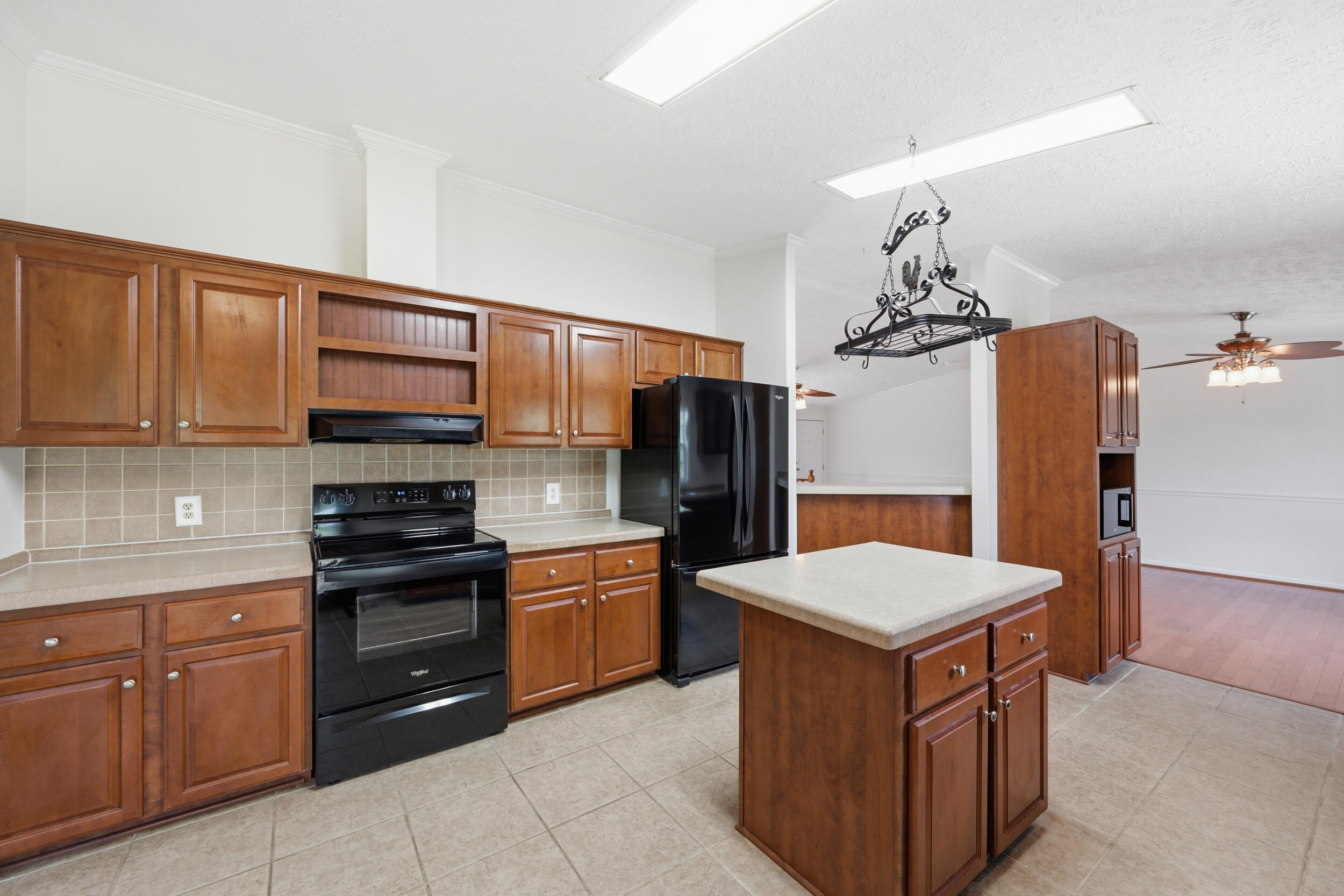 685 Centerwood Road Williston, SC 29853 - Photo 8 of 42