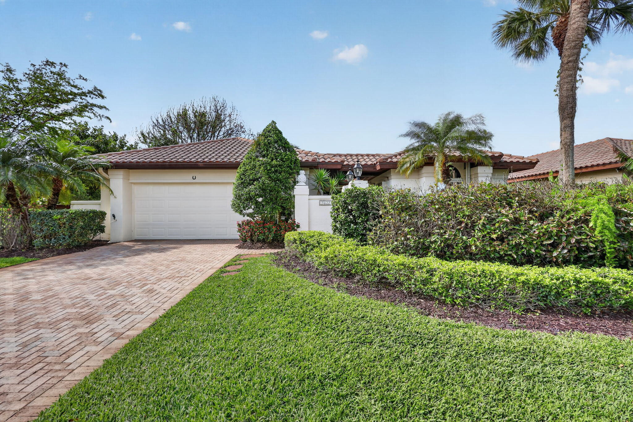 5422 Southeast Meredith Terrace Stuart, FL 34997 - Photo 1 of 56 4-web-or-mls-7R7A2319