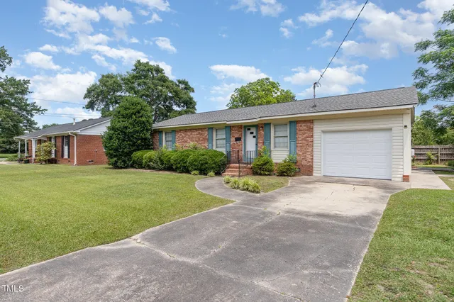 $217,000 | 1304 North Park Avenue, Dunn, NC 28334