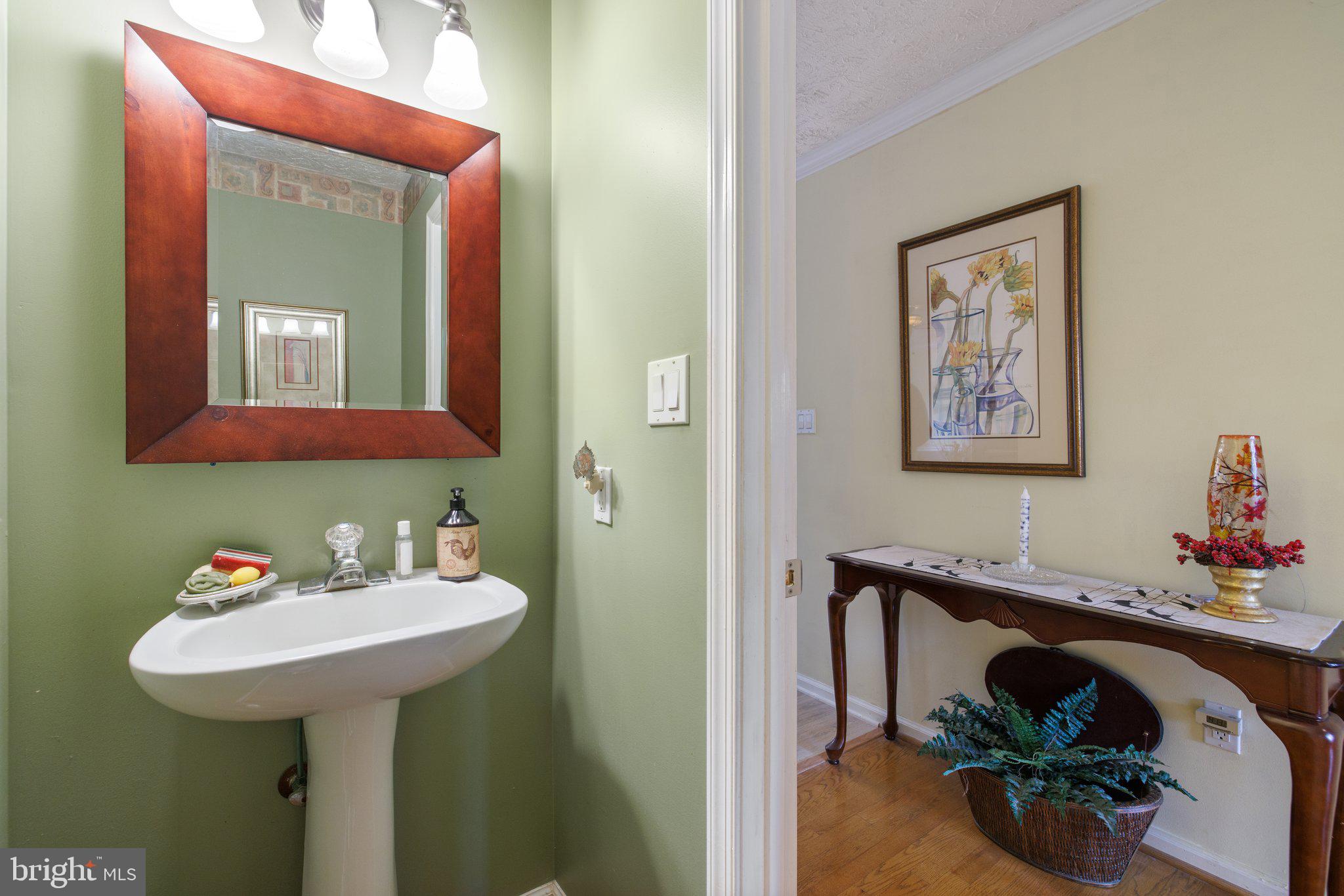 35470 Sassafras Drive Round Hill, VA 20141 - Photo 24 of 89