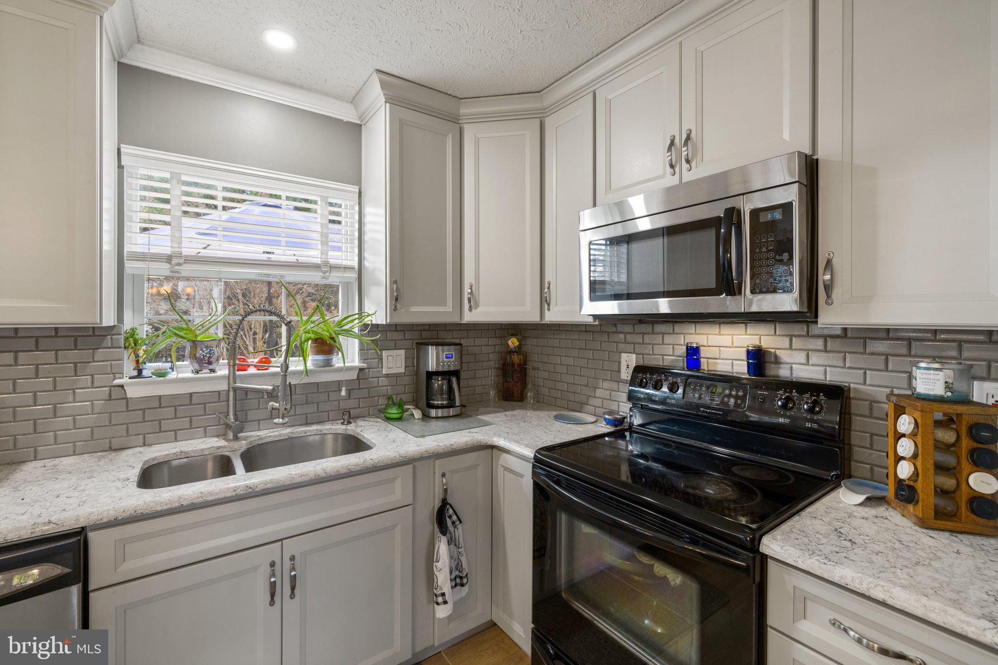 35470 Sassafras Drive Round Hill, VA 20141 - Photo 33 of 89