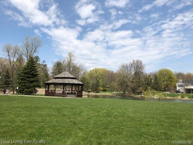 4203 Oak Arbor Crest Court, Unit 16 Rochester, MI 48306 - Photo 41 of 42