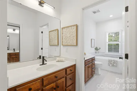 $430,000 | 2552 Middlebridge Lane, Charlotte, NC 28270
