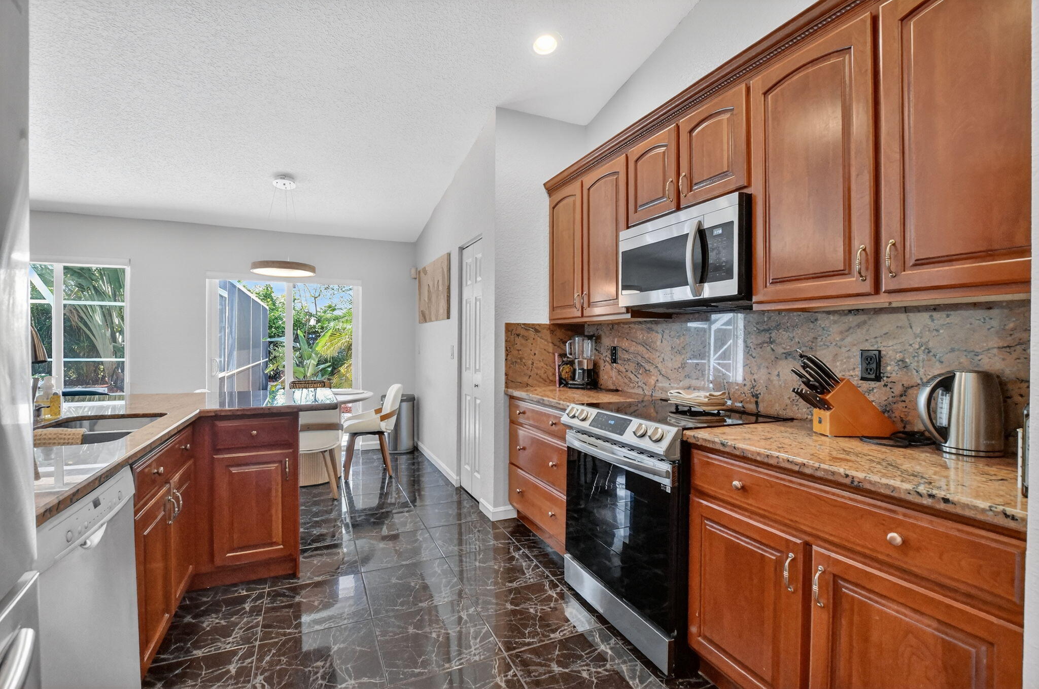 19815 Sedgefield Terrace Boca Raton, FL 33498 - Photo 21 of 59 21-web-or-mls-DSC_0671