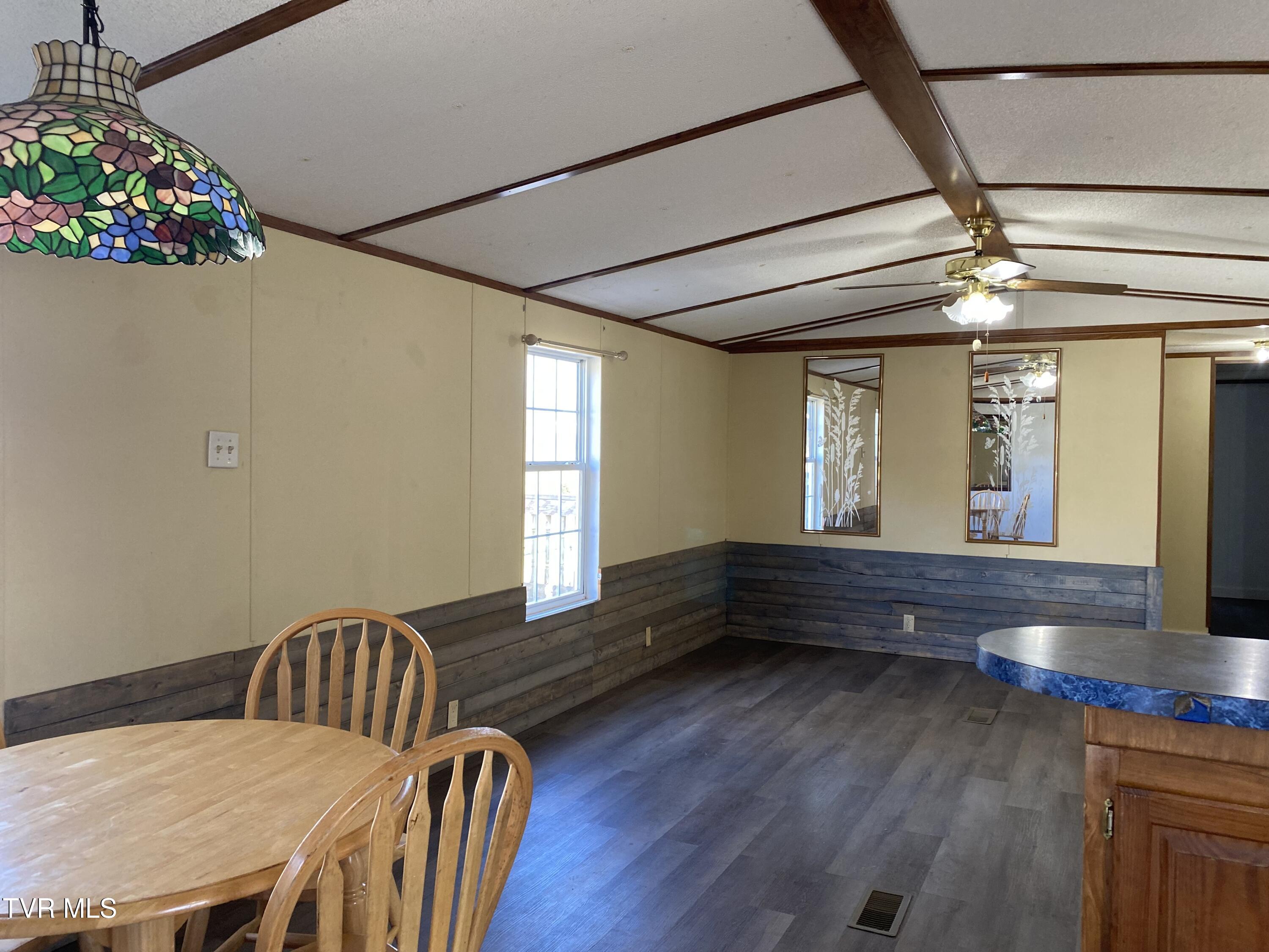 110 Wandering Drive Chuckey, TN 37641 - Photo 6 of 11 IMG_0780