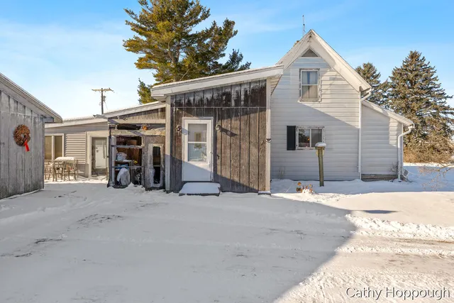 $140,000 | 3834 East Station Road, Sheridan, MI 48884