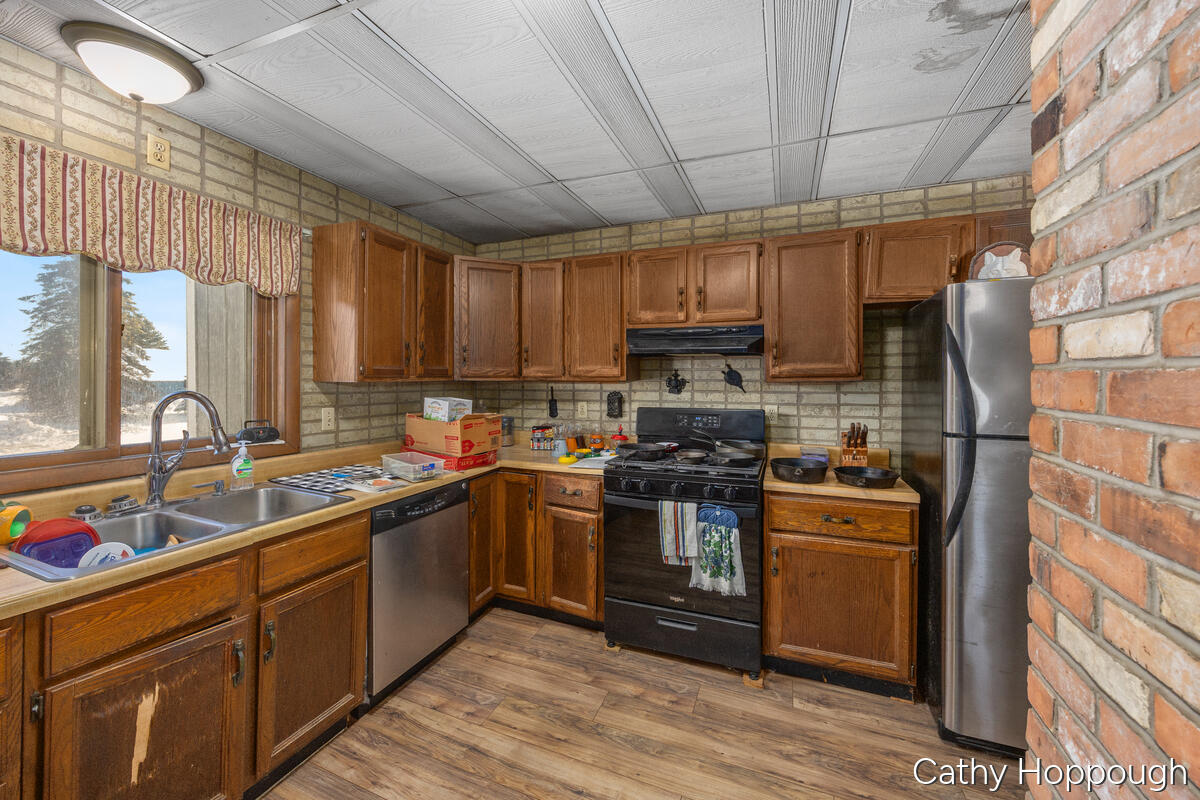 3834 East Station Road Sheridan, MI 48884 - Photo 8 of 33 3834-East-Station_008