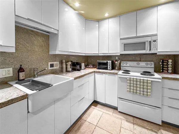 $4,000 | 10185 Collins Avenue, Unit 502, Bal Harbour, FL 33154