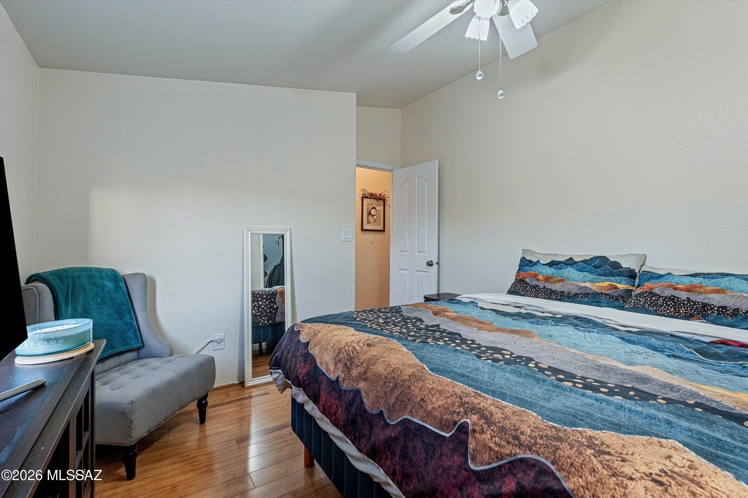 16120 North Elkins Road Tucson, AZ 85739 - Photo 33 of 51 33-Bedroom 2 w/ walk-in closet
