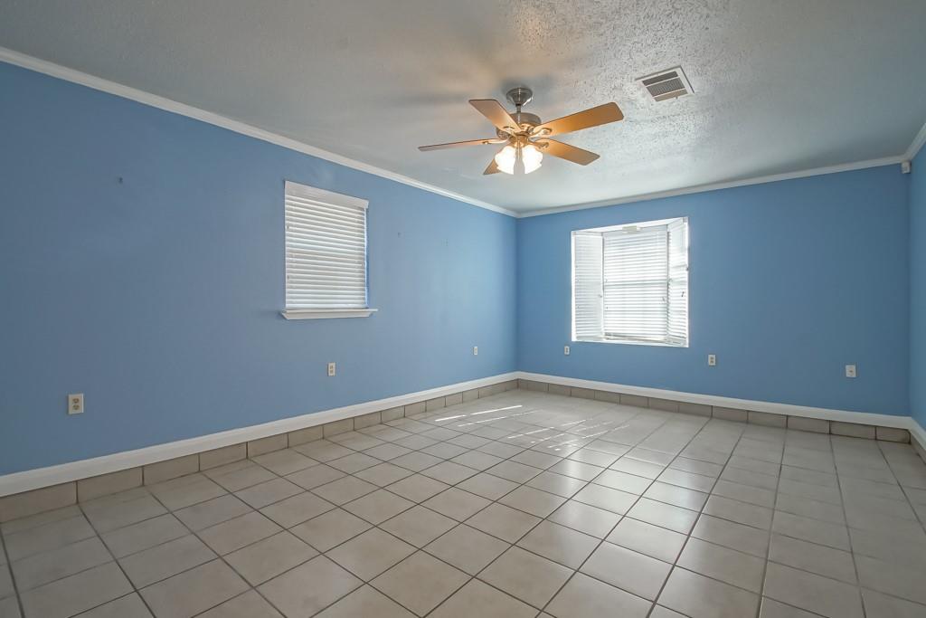 98 Houston Place Kenner, LA 70065 - Photo 5 of 25