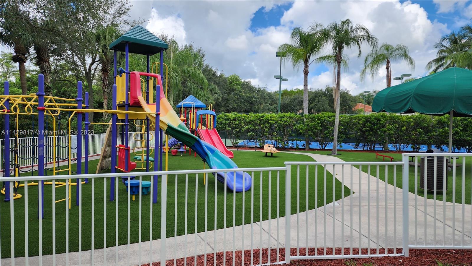 21128 Vía Solano Boca Raton, FL 33433 - Photo 9 of 25 a view of boats from a balcony