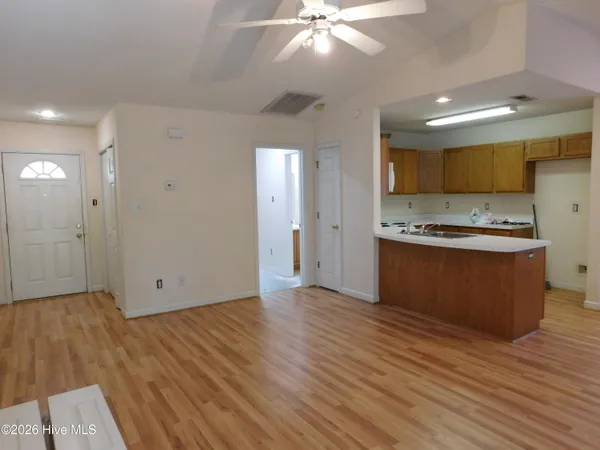 $1,500 | 210 Tobiano Drive, New Bern, NC 28562