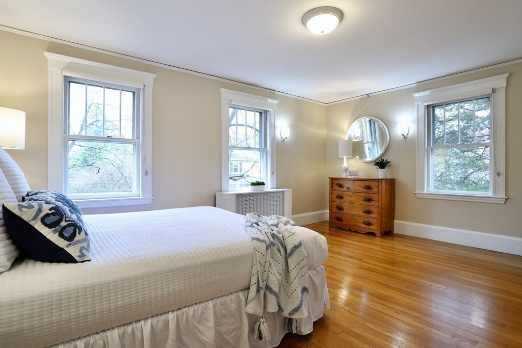 36 Brooks Street Concord, MA 01742 - Photo 18 of 24