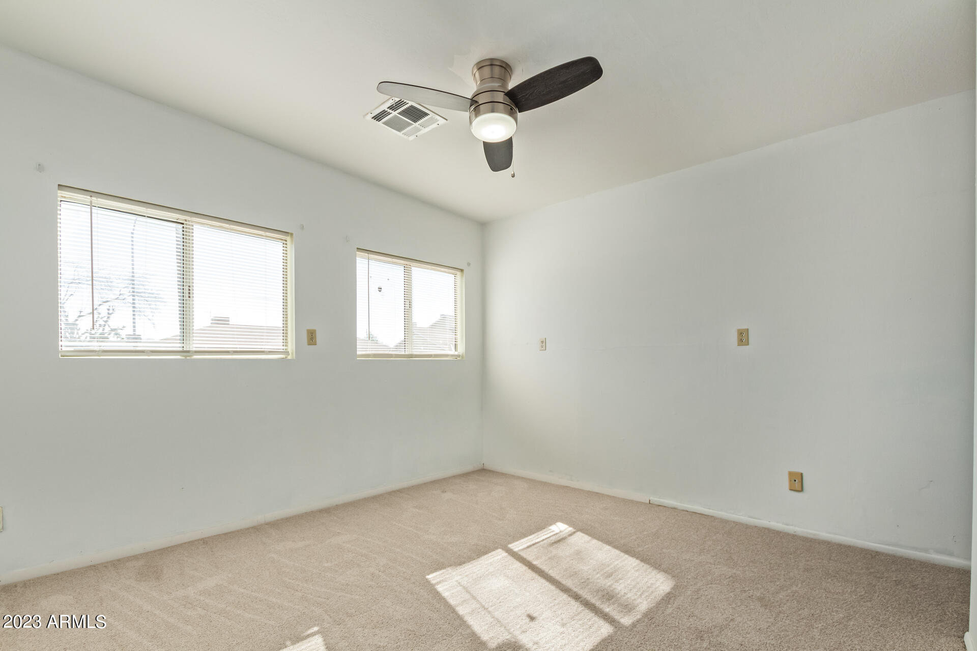 4216 West Hearn Road Phoenix, AZ 85053 - Photo 44 of 53 Casita