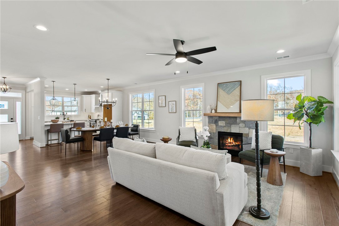 102 Wicker Lane Anderson, SC 29621 - Photo 14 of 28