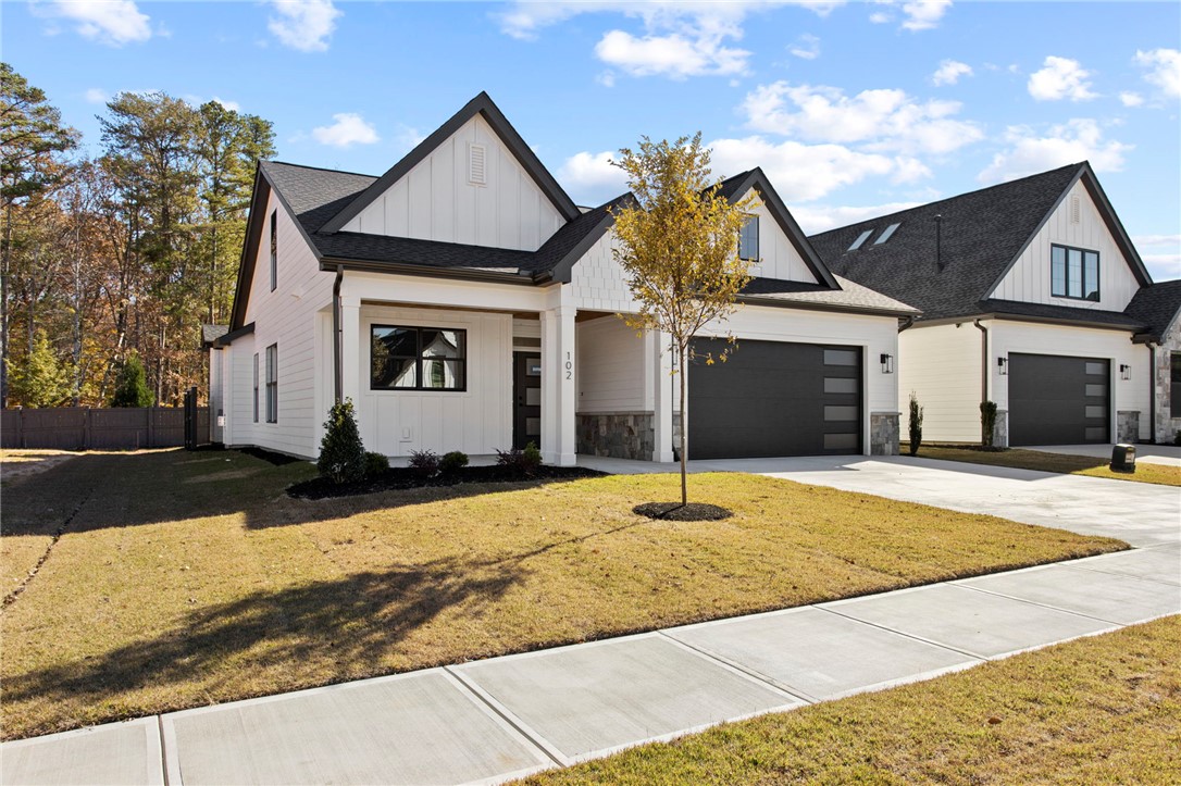 102 Wicker Lane Anderson, SC 29621 - Photo 2 of 28