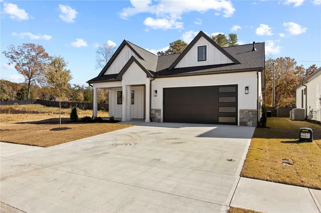 $525,900 | 102 Wicker Lane, Anderson, SC 29621