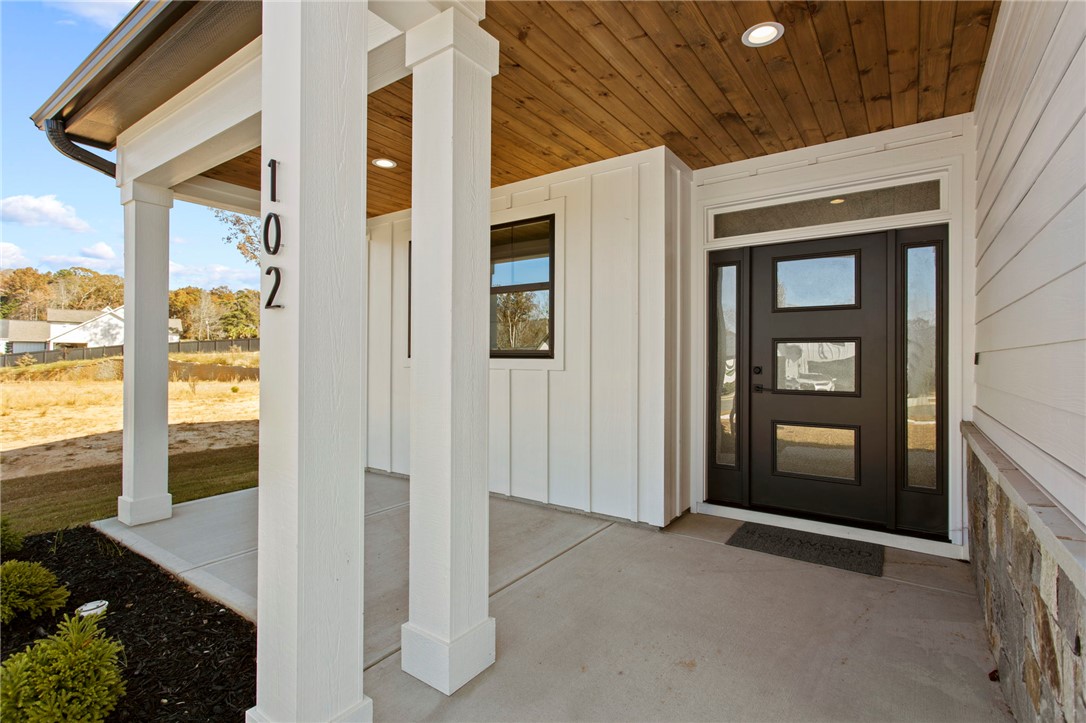 102 Wicker Lane Anderson, SC 29621 - Photo 4 of 28