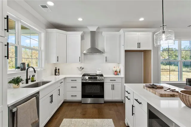 $525,900 | 102 Wicker Lane, Anderson, SC 29621