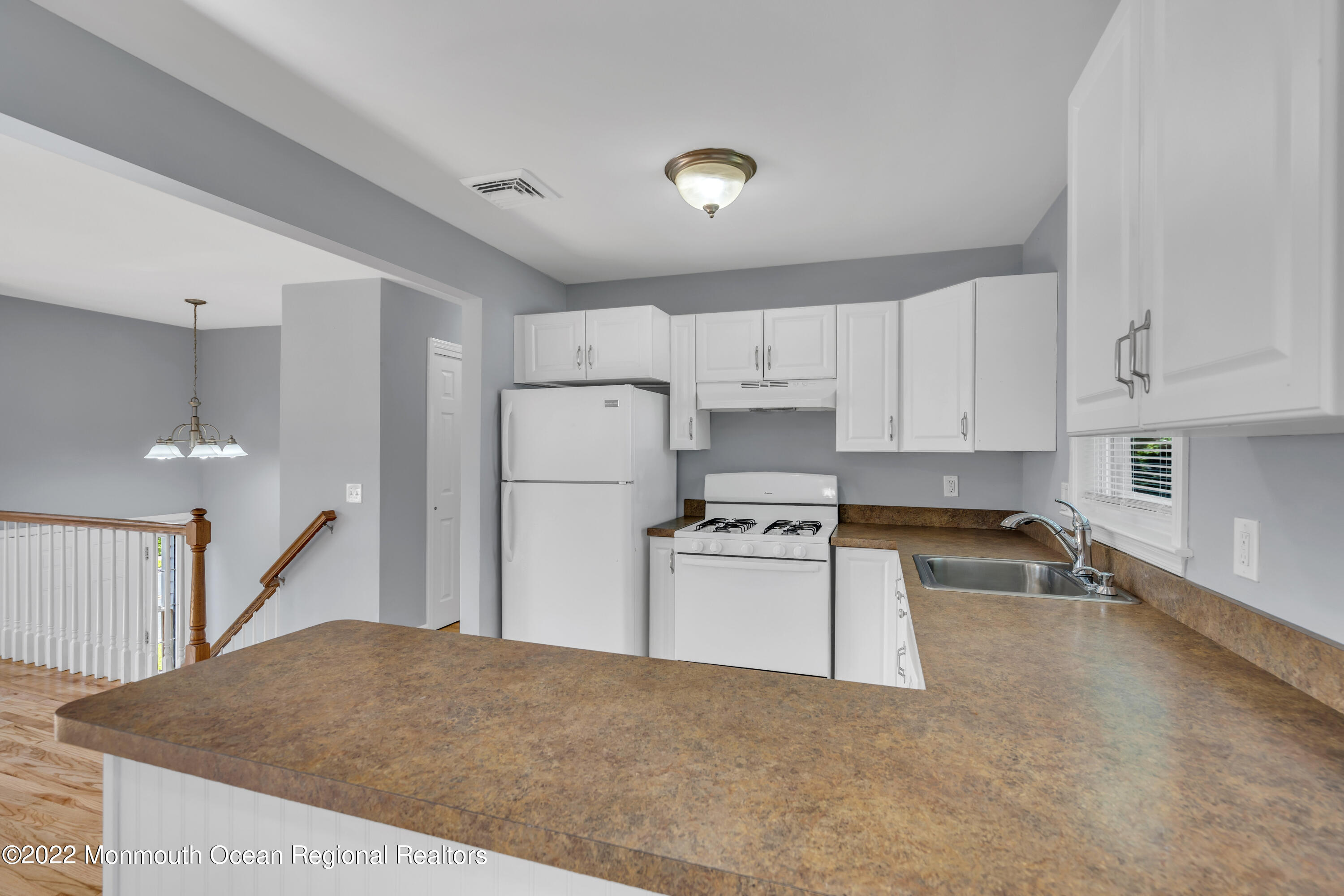 506 Foster Road Toms River, NJ 08753 - Photo 20 of 57 022_dsc06049